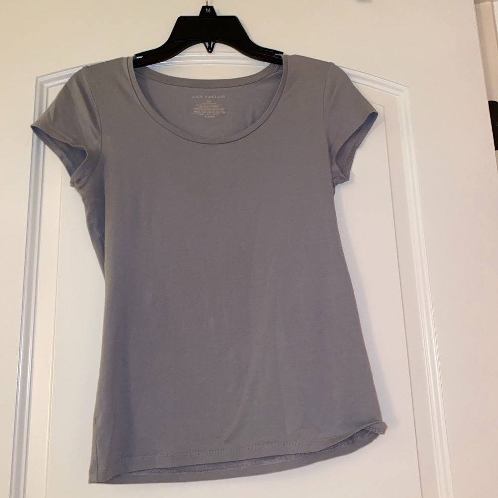 Ann Taylor tshirt
